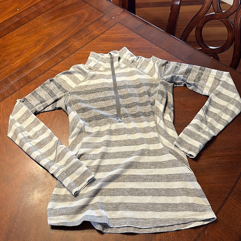 Lululemon quarter zip
